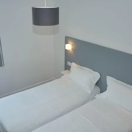 Le Matisse Centre 2* Pau