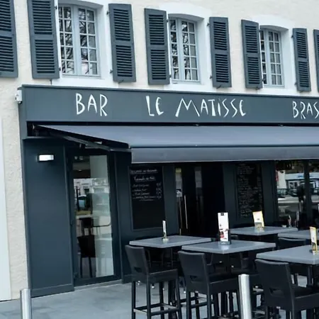 Le Matisse Inn Pau