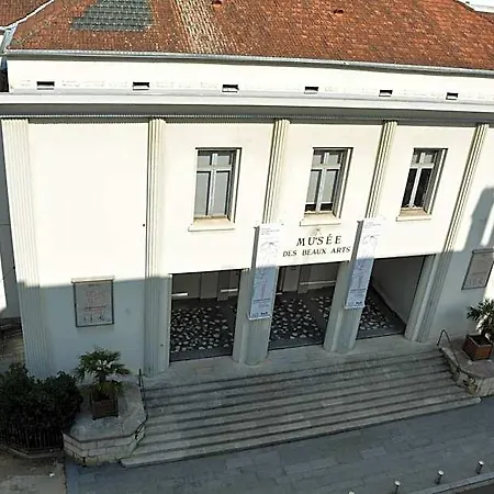 Le Matisse Centre 2*