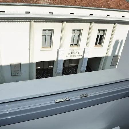 Le Matisse Centre 2* Pau