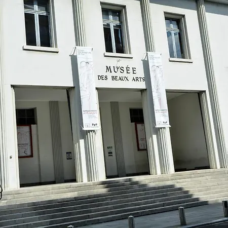 Kro Le Matisse Centre 2*