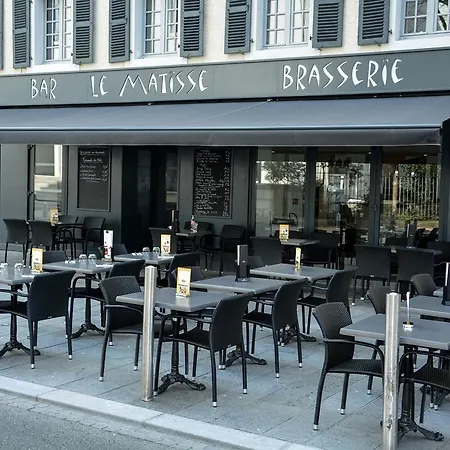 Le Matisse Värdshus Pau