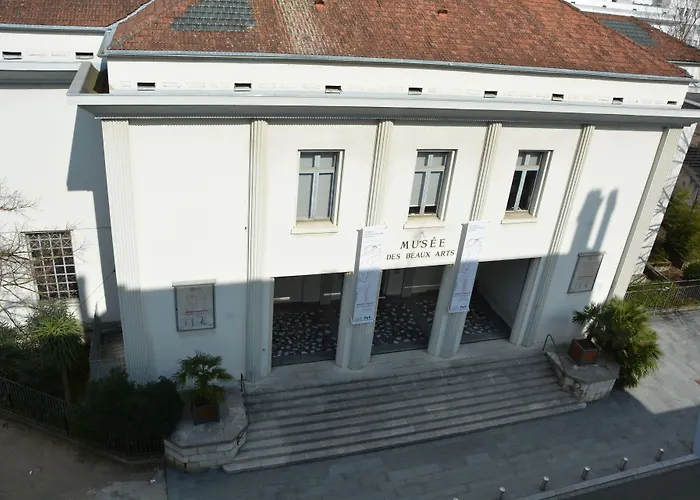 Le Matisse Centre بيت ريفي