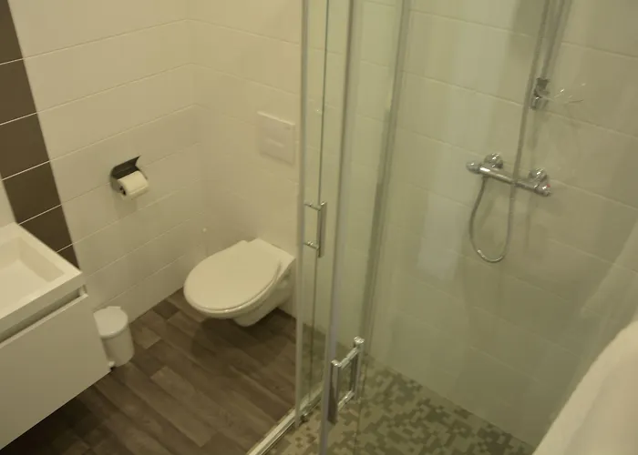 Le Matisse Centre 2*