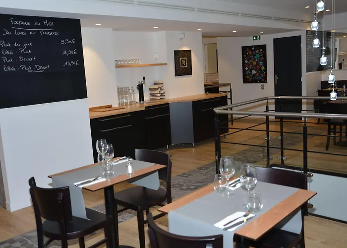 بيت ريفي Le Matisse Centre 2*