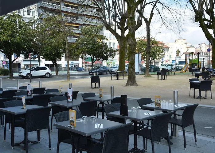 Herberg Le Matisse Centre 2*